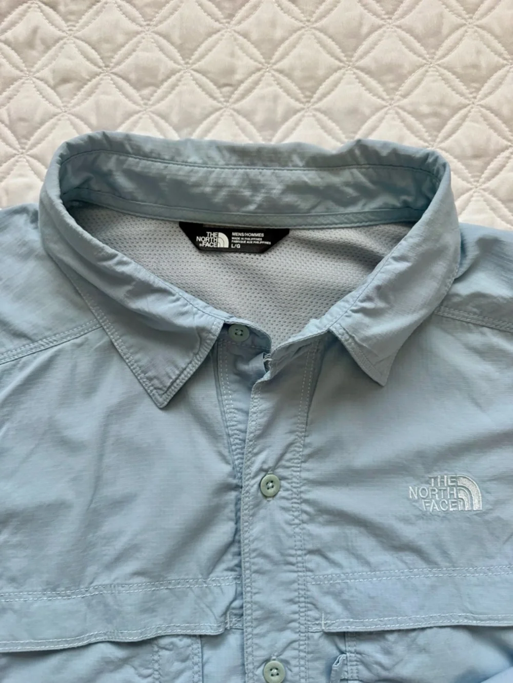 The North Face Light Blue Button-Down Long Sleeve Trail Fishing Shirt Size L